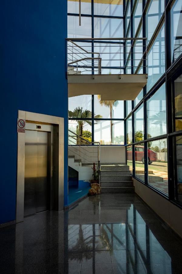 Hotel Los Barruecos By Croma Malpartida de Cáceres 外观 照片