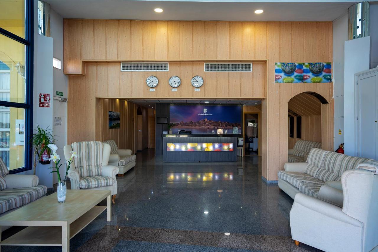 Hotel Los Barruecos By Croma Malpartida de Cáceres 外观 照片